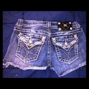 Miss Me Shorts size 27
